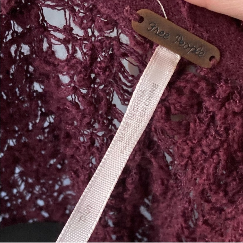 Free People Burgundy Loose Knit Bell Sleeves Oversized Cardigan Sz S - Picture 5 of 5